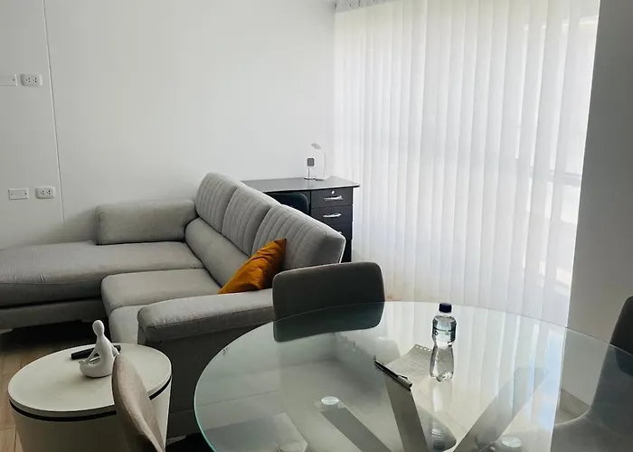 Apartment Near Downtown